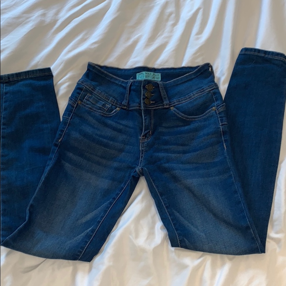 Butt lifting jeans